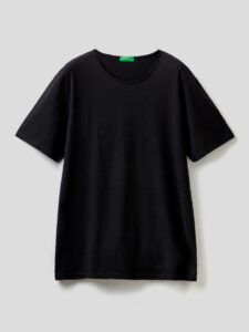 T-Shirt aus geflammter Baumwolle in Schwarz