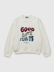 Sweatshirt mit Pailletten