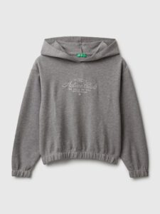 Warmes Sweatshirt mit Lurex-Stickerei