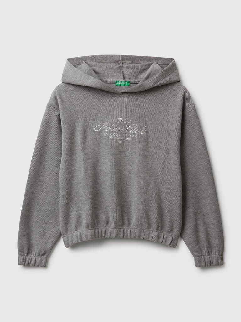 Warmes Sweatshirt mit Lurex-Stickerei