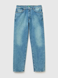 Stretch-Baumwollgabardine; Reißverschluss und Knopföffnung; Leistentasche vorne