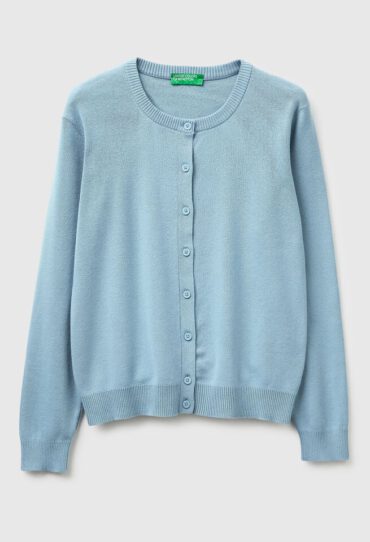 Hellblaue Strickjacke aus Trikotbaumwolle