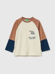 Farbblock-T-Shirt mit Aufdruck