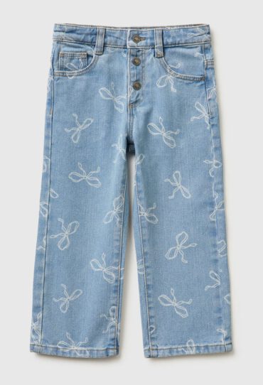 Schmal geschnittene Jeans mit Schleifenmuster
