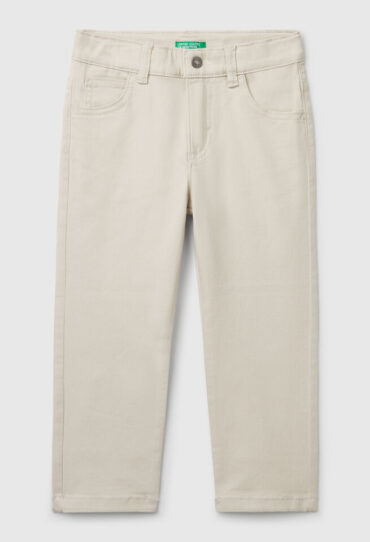 Stretch-Hose im Five-Pocket-Format