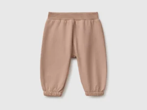 Jogginghose mit Tiermotiv auf der Rückseite
