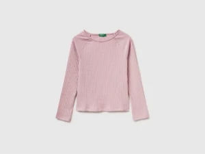 Geripptes T-Shirt mit U-Boot-Ausschnitt
