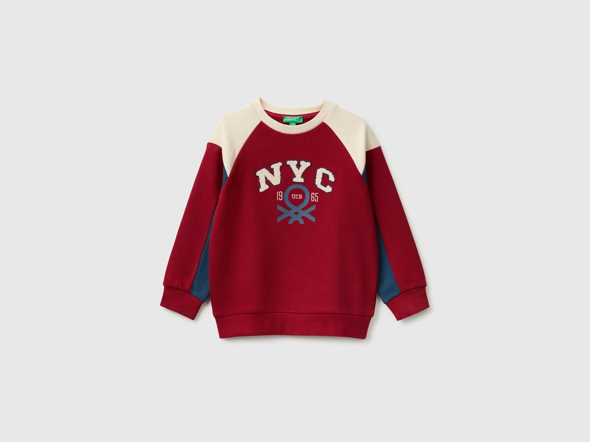 Sweatshirt mit geschlossenem Farbblock