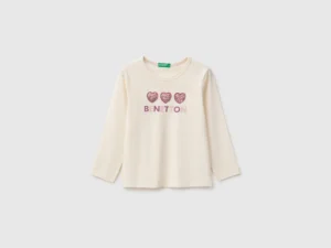 T-Shirt mit Aufdruck und Pailletten